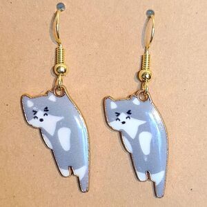 New Hand Crafted Cute Grey Kitten Hook Earrings 14K Gold Plated Hooks